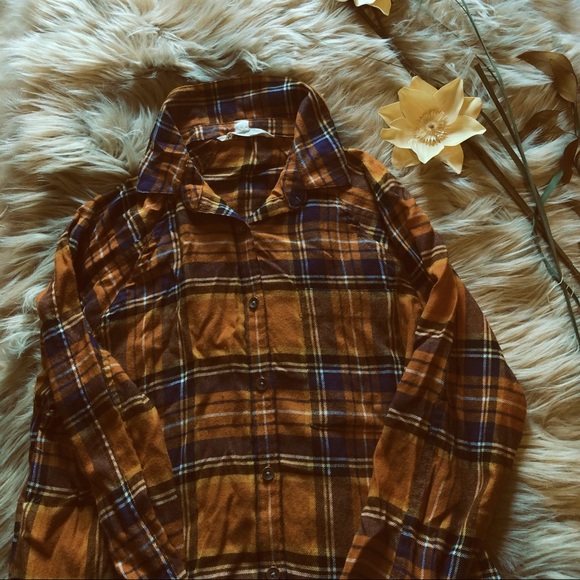 Tops - 🧚🏻8 FOR $25!!!🧚🏻 Orange Flannel